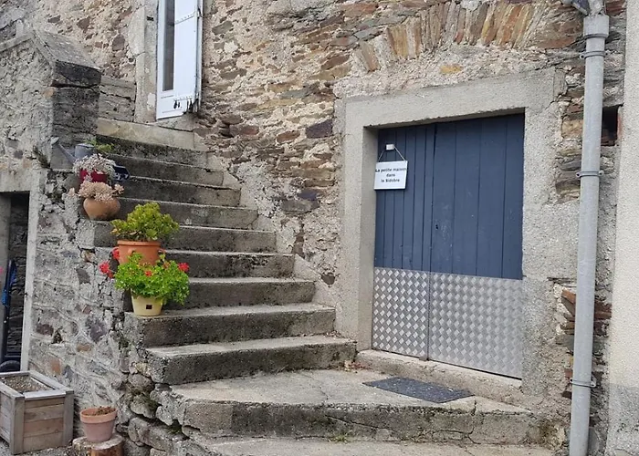 Feriehus La Petite Maison Dans Le Sidobre Fontrieu